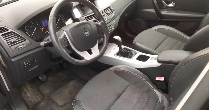 Renault Laguna cena 9900 przebieg: 415500, rok produkcji 2008 z Ropczyce małe 92